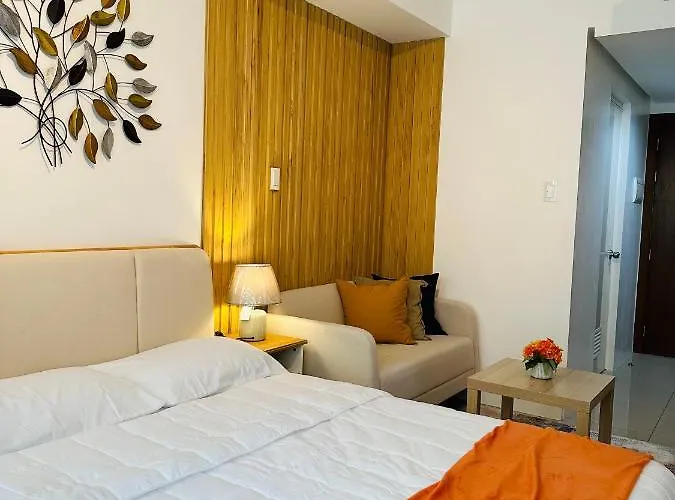 Apartahotel Near Moa At Shell Residences Queen-bed Pool View Manila